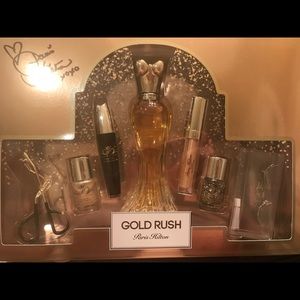 Paris Hilton Gold Rush